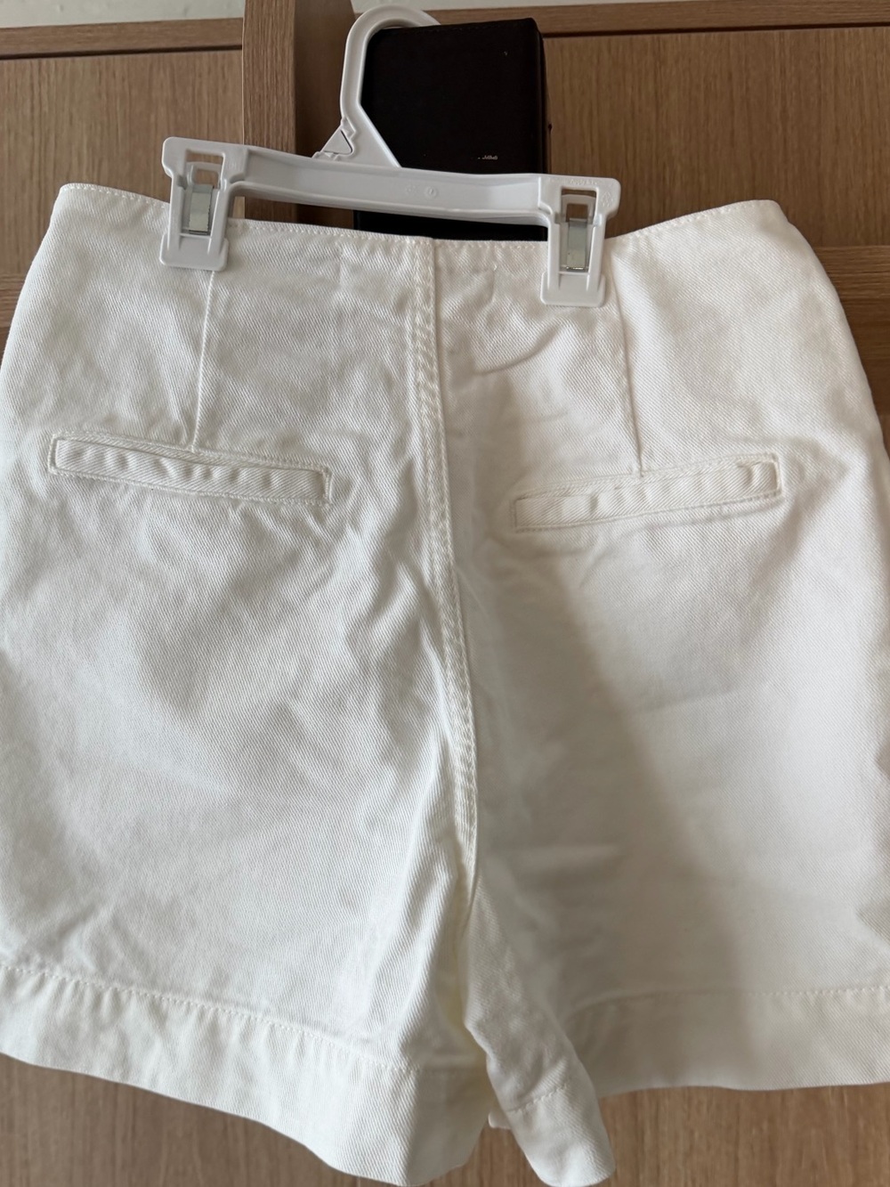 Zara White High-Waist Sailor Button Shorts - Picture 3 of 7